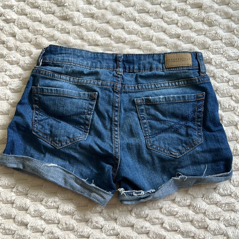 Aeropostale Ripped Jean Shorts - Picture 6 of 7